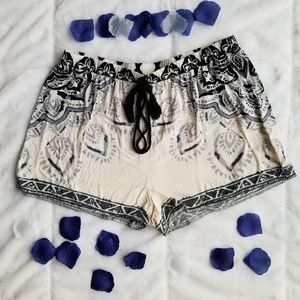 Flying Tomato 100% Rayon Size Medium Shorts